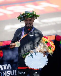New York Marathon: Eliud Kipchoge Slams Gauntlet at defending champion 11 Abdi Nageeye 1c NN Running Team
